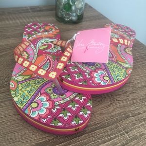 Vera Bradley NWT Sandals - Pink Swirls - Medium
